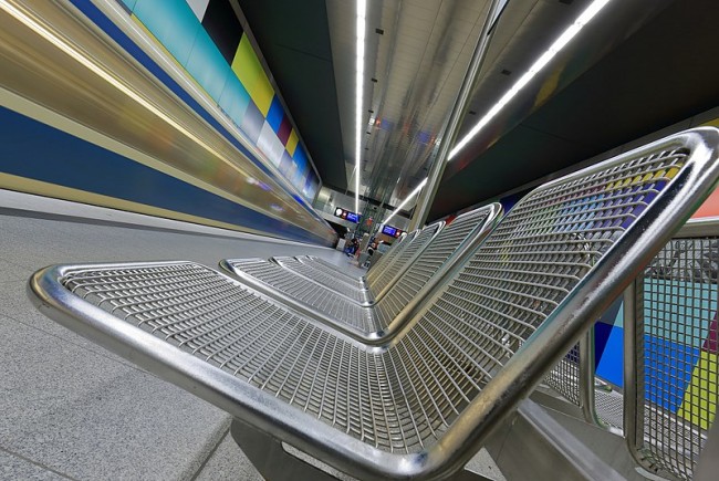 800px-Munich Subway Station Georg-Brauchle-Ring, April 2017