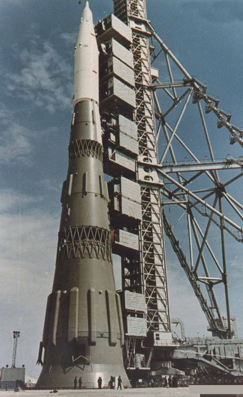 9bd5667638769b2267494275f324901b--soviet-union-rocket-launch