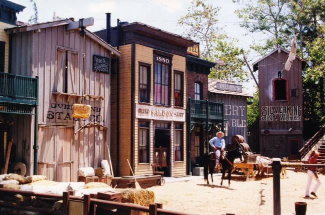 1280px-Western Set Universal Studio