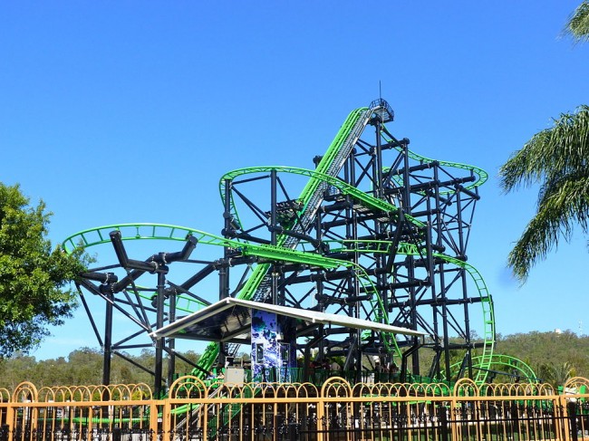 960px-Green Lantern Coaster from main gate