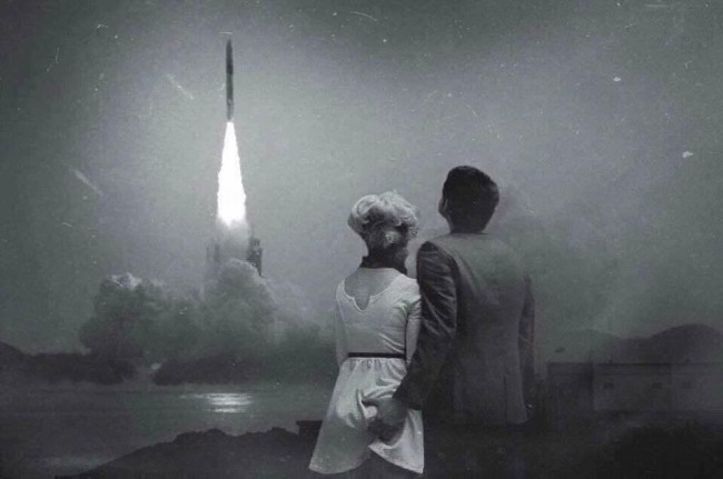 A couple viewing the Apollo 8 spacecraft launch, 1968.jpeg