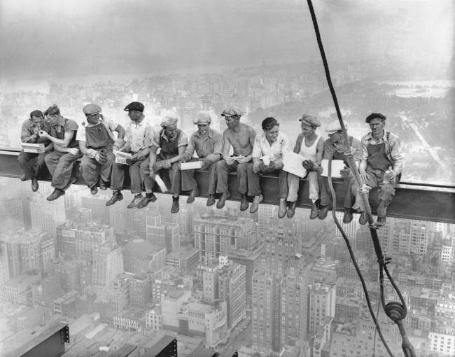 Lunch atop a Skyscraper - Charles Clyde Ebbets